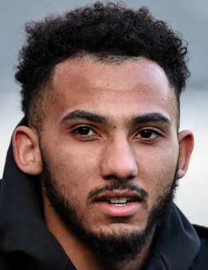 Lloyd Kelly
